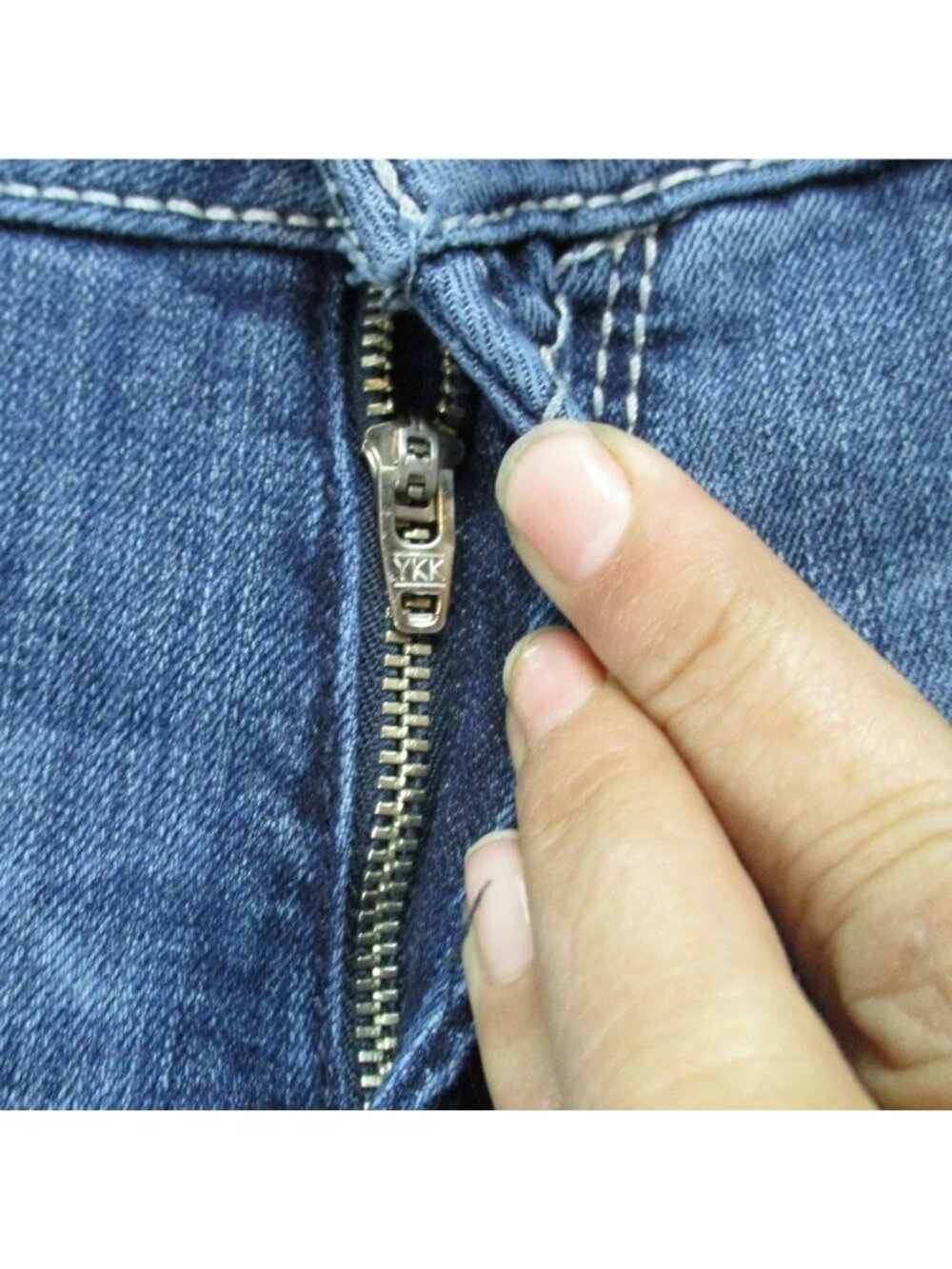Ariat Jeans Womens 28 Tall Blue Stretch Denim Bootcut *Read* - Picture 2 of 15